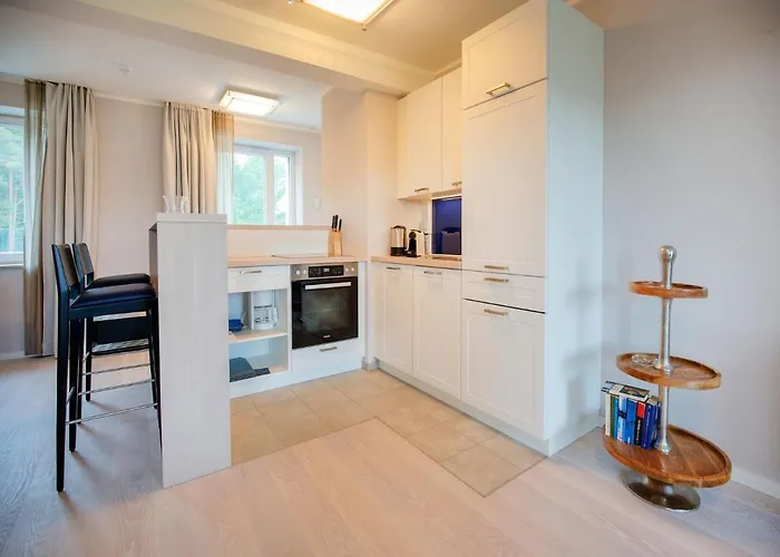 Apartment Duenenresidenz Prora - Mit Meerblick, 2 Schlafzimmern Und Balkon Np-311 *